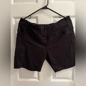 Bike shorts w pockets!
